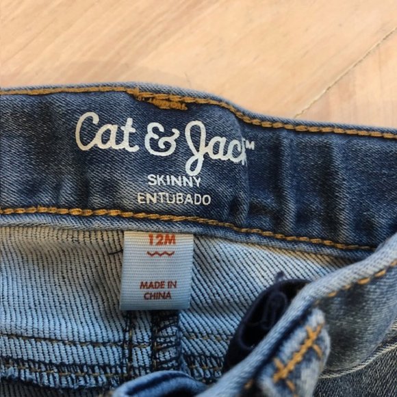 Cat and Jack Jeans Size 12M - Picture 2 of 3
